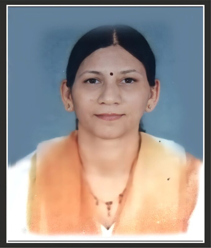 DR. SUCHETA KAMBOJ